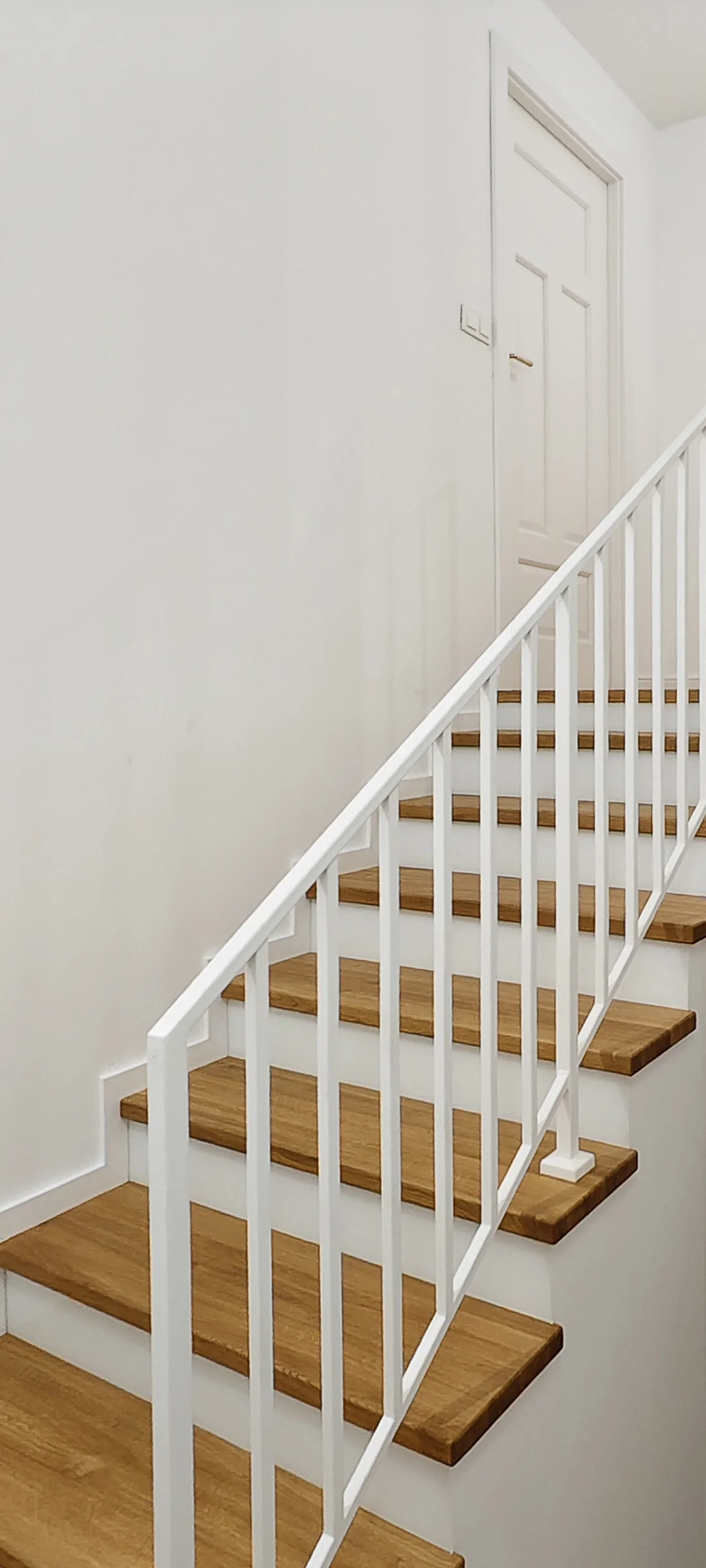 metalowa balustrada schodowa drzewica