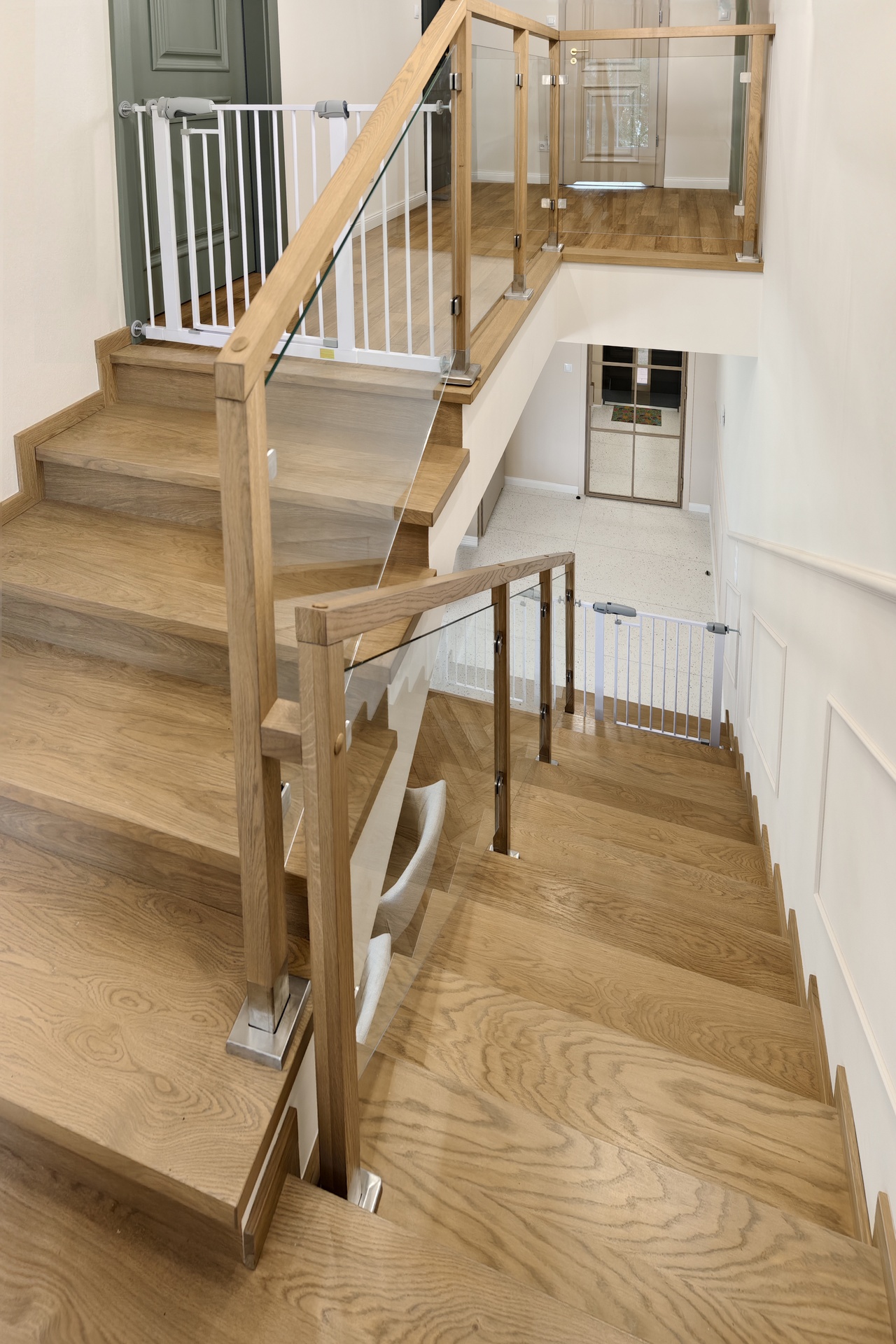 nowoczesne balustrady szklane widok z gory