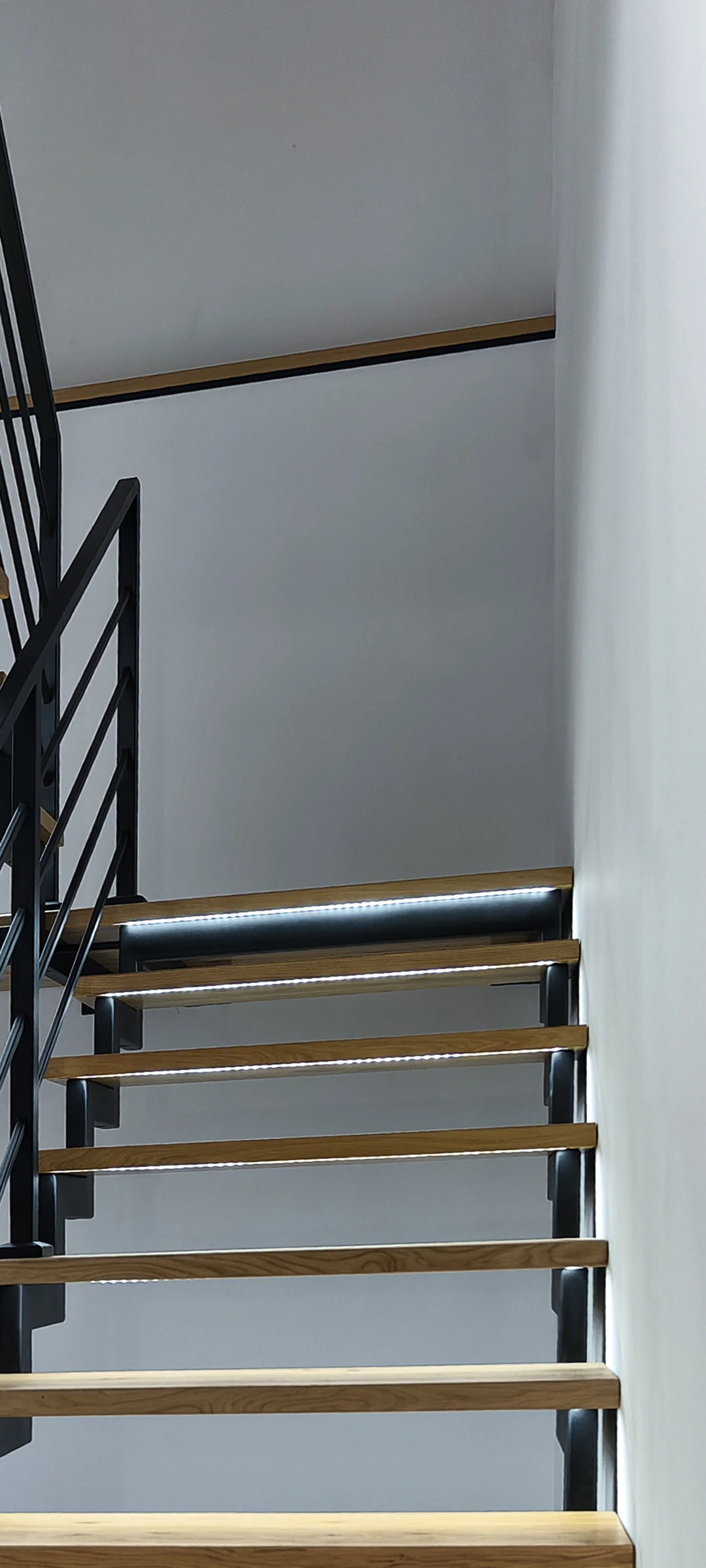 podswietlenie led stopni skarzysko kamienna